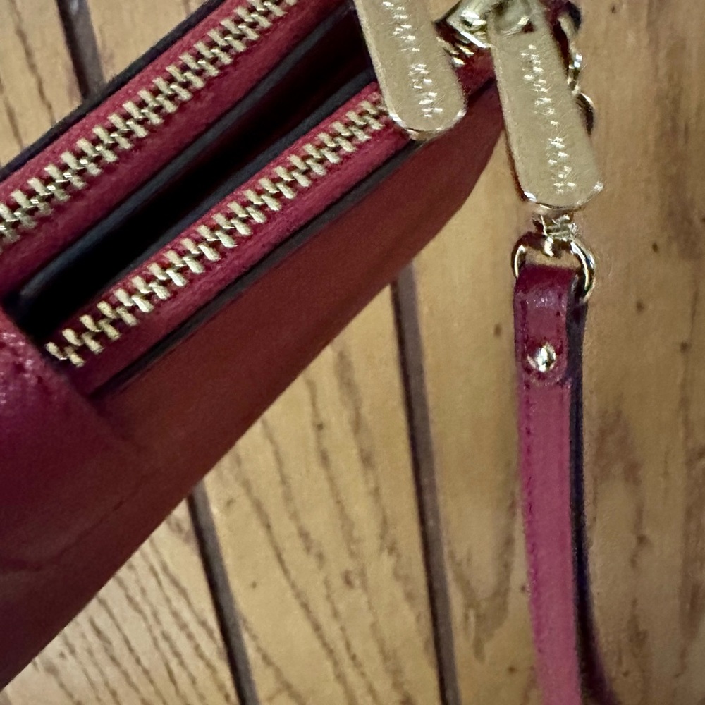 Michael Kors SCARLET RED Jet Set Travel Double Zip Wristlet/Wallet~NEW w/o Tags - Picture 11 of 14